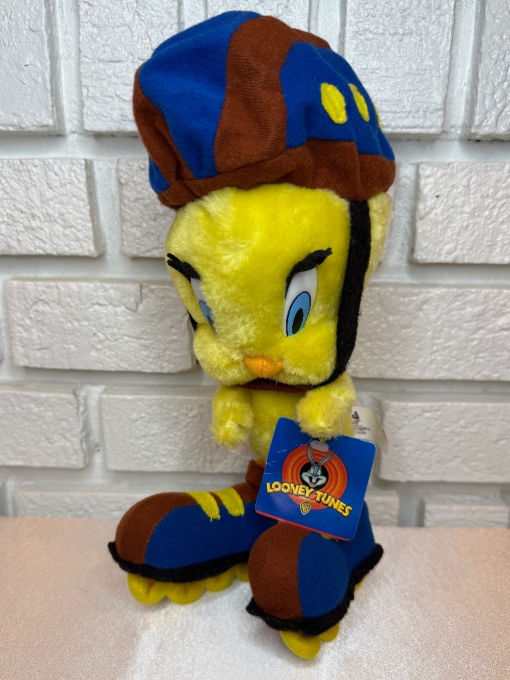 Vintage Looney Tunes Roller Skating Tweety Bird Plush Doll With Tag